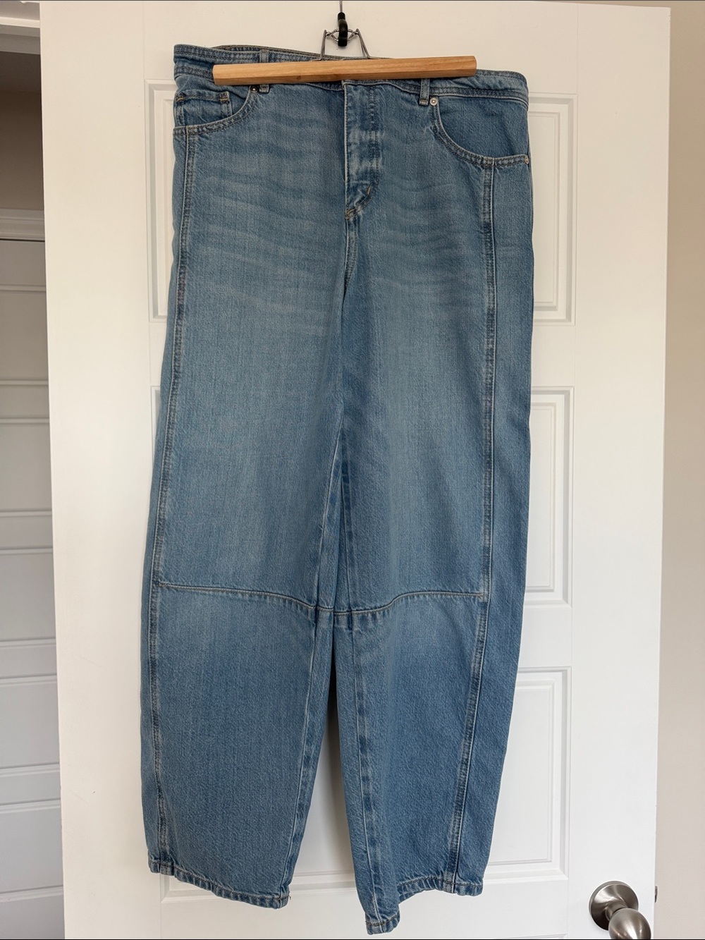 LOFT Light Blue women’s barrel Jeans